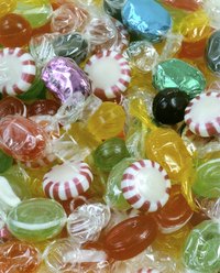 Wrapped candies work best for a candy corsage.