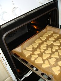 Run self-cleaning cycles after baking to reduce energy use.