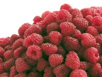 Use berries to make red ink at home.