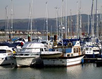 Marinas are good places to advertise your mobile boat detailing business.