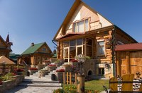 Make a cleaning list for your vacation rental.