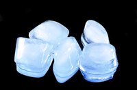 Acrylic ice cubes may be used in varying decorations.
