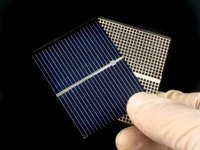 Damaged or broken solar cells can still work normally.