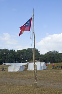 A Union Soldier costume is easy and inexpensive to make.