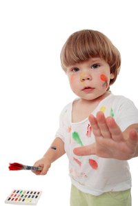 1-year-olds develop important skills when creating crafts.