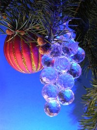 Alcohol ink can be used to paint glass ornaments.