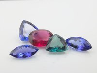 Some fake gemstones tend to sparkle more than real gemstones.