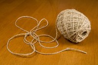 Create an anklet with twine.