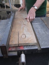 There are only six wooden sections in a box design.