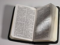 Turn lessons from the Bible into crafts.