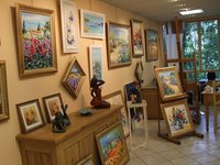There are a set of elements and principles that appear in all genres of art and design.