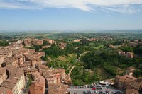 Travel from Florence to Tuscany by train, bus or car.