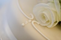 Gum paste flowers add a realistic yet delicious touch to your cakes.