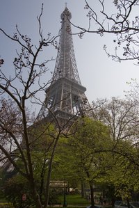 Let's your child's imagination soar by building a Paris landmark.