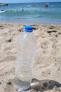 Customize your water bottle label as a special event or company giveway.
