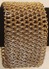 Gold jewelry is a combination of gold and various metals