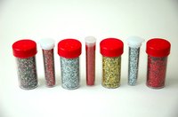 Adding glitter to clear-coat varnish is the easiest way to apply it to the ceiling of a room.