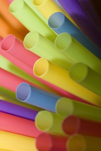 Knowing how to politely use a drinking straw is important.