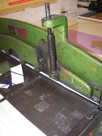 Pipe cutter blades can be removed and sharpened to improve effectiveness.
