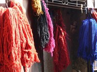 Vat dyeing fabric is easy in the washing machine.
