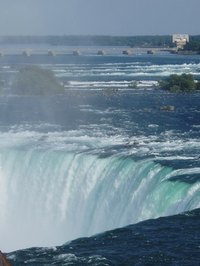 Taking a bus from New Jersey to Niagara Falls is cheap and easy to do.