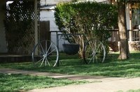Rethread your ST6000 to keep your yard neatly trimmed.