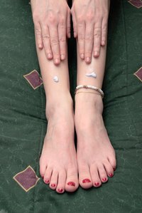 You can make skin lotion with Crisco products.
