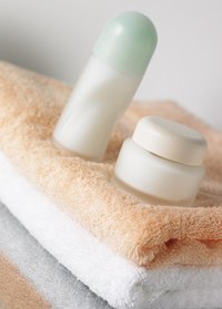 40 urea cream can be used to treat a variety of skin conditions.
