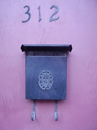 Get an estimate on international postage rates.