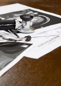 Cardiac calcium scoring tests are recommended for patients who are considered to be at medium risk for heart disease.