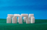 Glucose appears in plants and animals through two different methods of production.