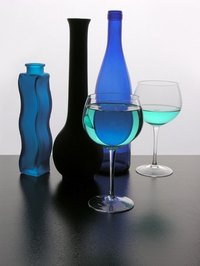 Decorative blue homewares are inexpensive gifts for a sapphire wedding anniversary.