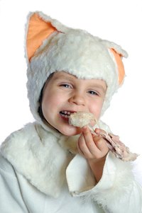 Put the finishing touch on a cat costume by adding a tail.