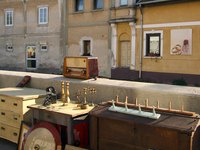 The vintage market spans a plethora of item types.