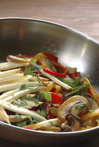 Stainless steel cookware requires seasoning.