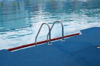 A number of different pool types range in price, maintenance and durability.