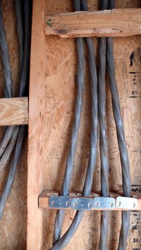 One additional wire lets the fan run independently of heating settings.