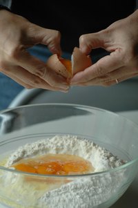 Make a light, fluffy cake with this cake flour substitute.