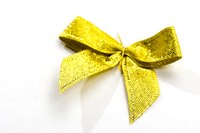 A ribbon makes a simple yet fashionable hair accessory.