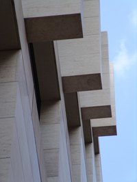 Concrete structures can hold large amounts of heat.