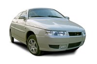 Auto body shops in California must be licensed to perform auto repairs.