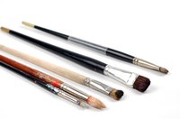 Colonial limners used a variety of paint brushes to create portraits and landscapes.