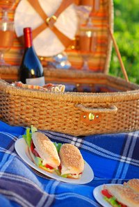 Cold food needs proper care during picnic season.
