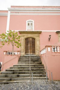 Discover the real estate laws of Puerto Rico.