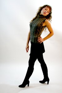 Dressing for the curvy petite body type