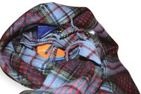 Give a scarf for any season.