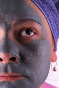 A facial mask helps clean large pores.