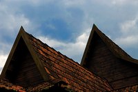 Asbestos roofing material can be extremely dangerous to remove.