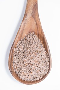 Some breakfast cereals include psyllium to increase the amount of fiber they contain.