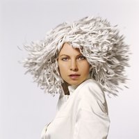 Good synthetic wigs will have certain traits.